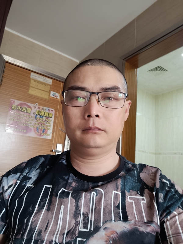 心梦无痕的第一张照片--日照相亲服务中心