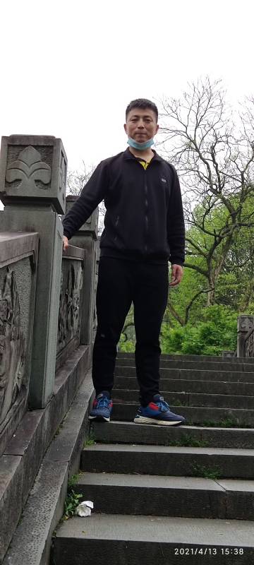 翁的第一张照片--日照相亲服务中心
