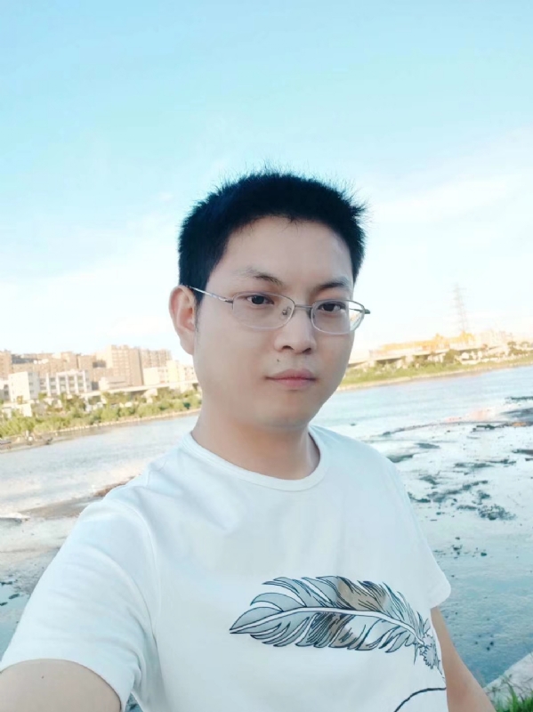 诚心交友的第一张照片--日照相亲服务中心
