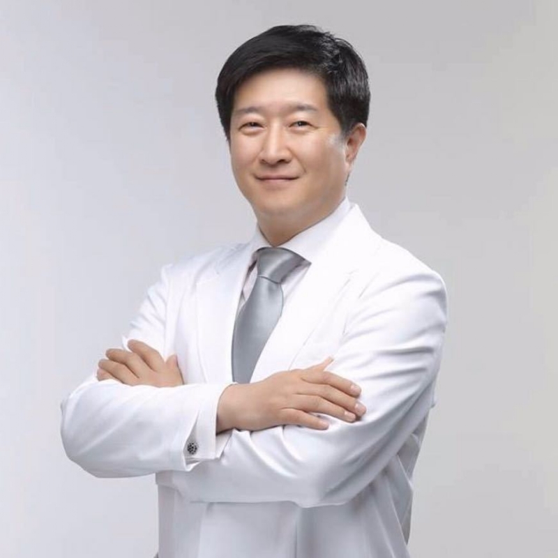 王伟的第一张照片--日照相亲服务中心