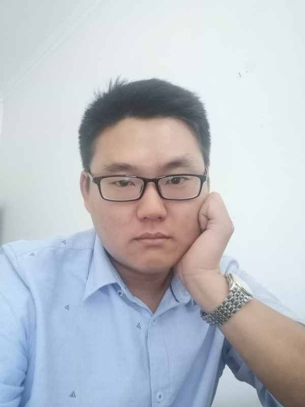 纯真少年的第一张照片--日照相亲服务中心