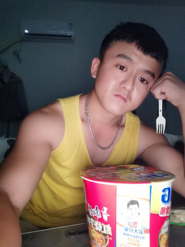 飞飞的第一张照片--日照相亲服务中心