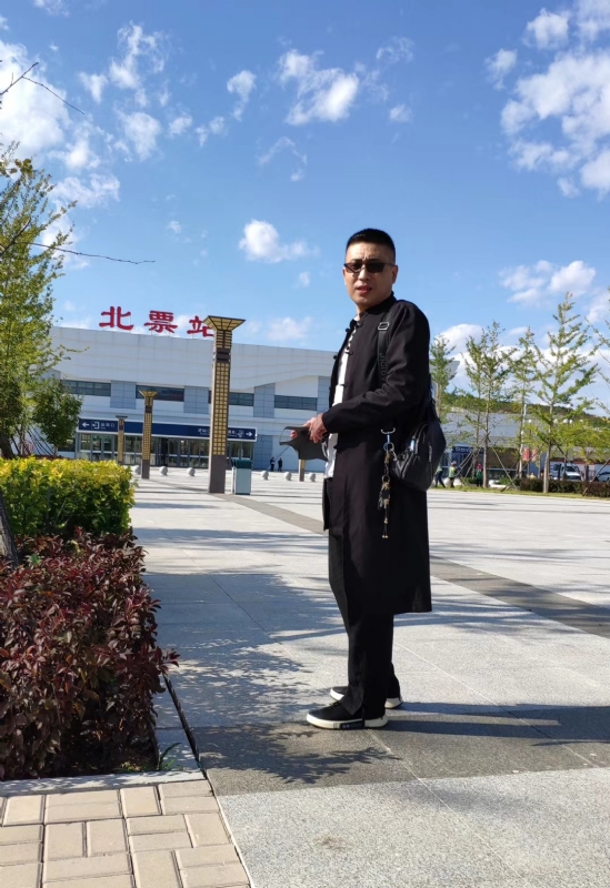 仟佰渡的第一张照片--日照相亲服务中心