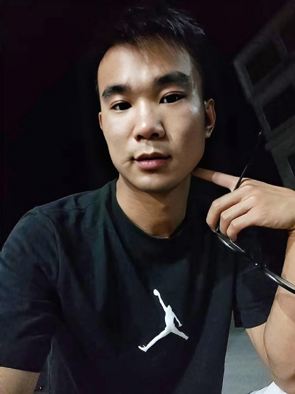 时光所致的第一张照片--日照相亲服务中心