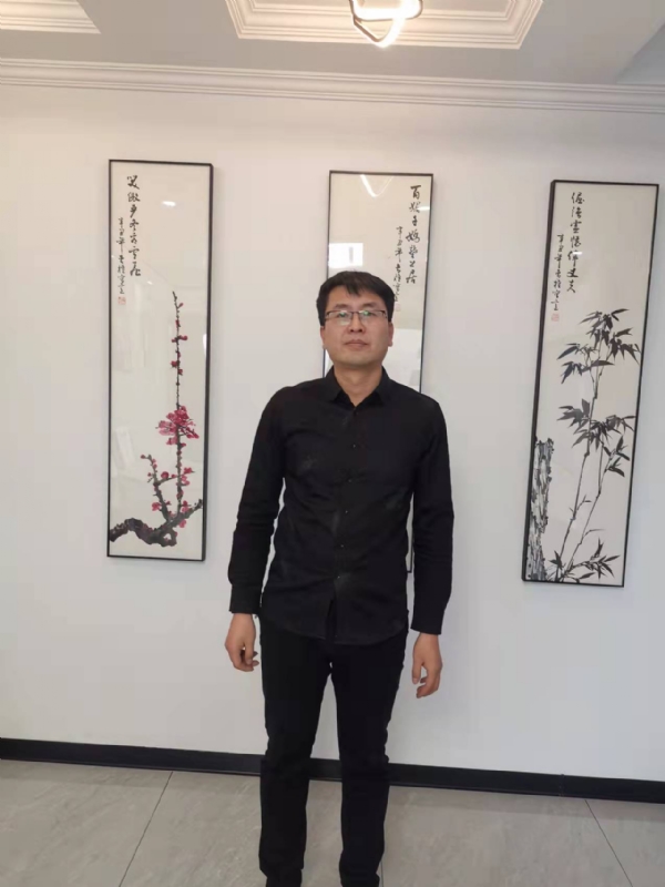 情义比天高的第一张照片--日照相亲服务中心