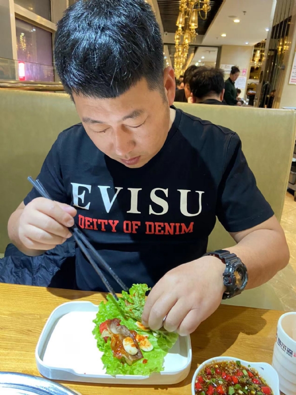 砒霜的第一张照片--日照相亲服务中心