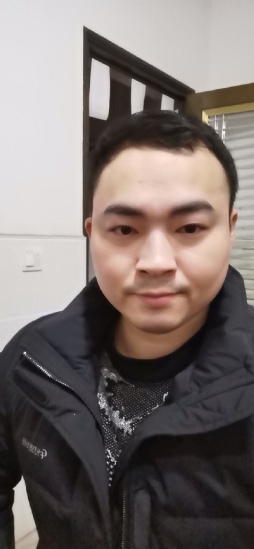 老实人的第一张照片--日照相亲服务中心