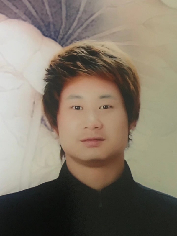 咮辛的第一张照片--日照相亲服务中心