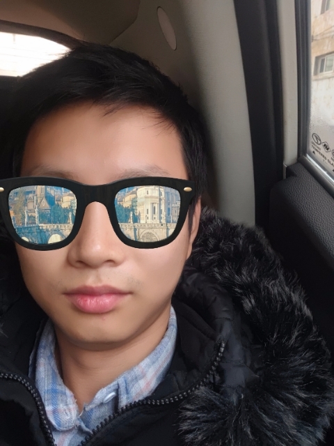请问揉揉头的第一张照片--日照相亲服务中心