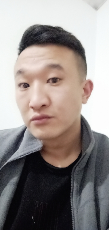 远山的第一张照片--日照相亲服务中心