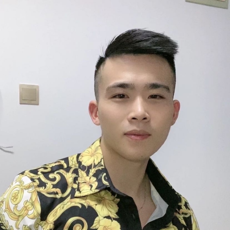 迷彩冲锋衣的第一张照片--日照相亲服务中心