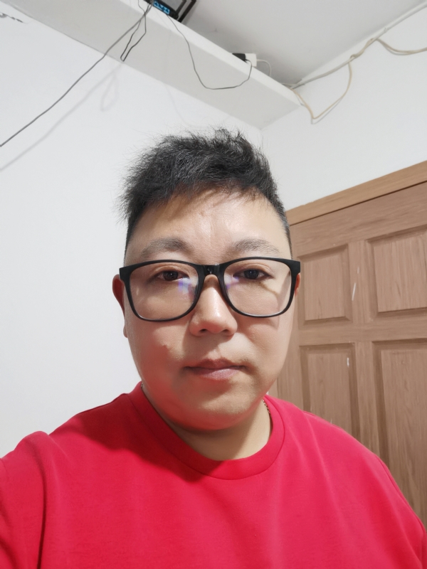 开山的第一张照片--日照相亲服务中心