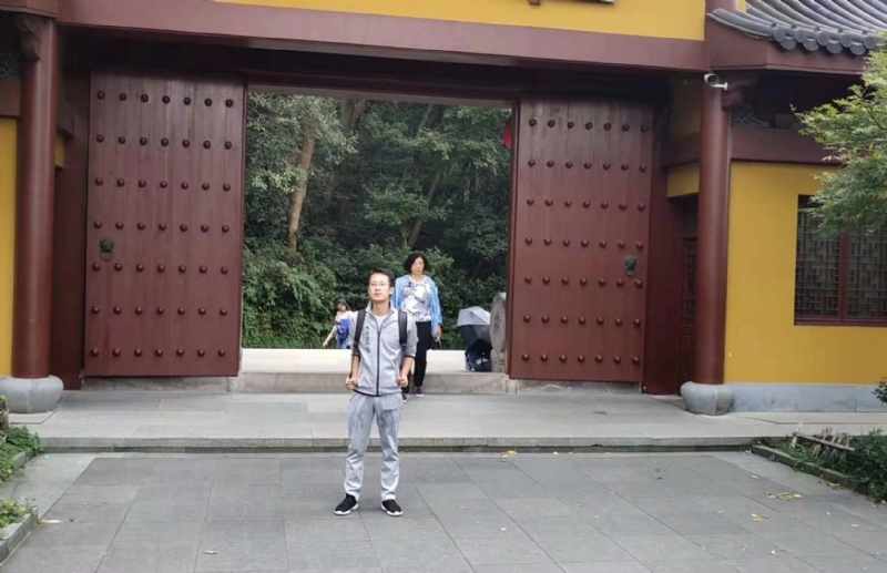 木林森的第一张照片--日照相亲服务中心
