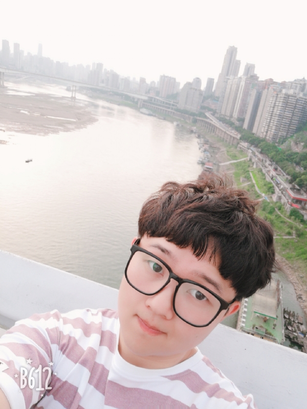 白夜行中人的第一张照片--日照相亲服务中心