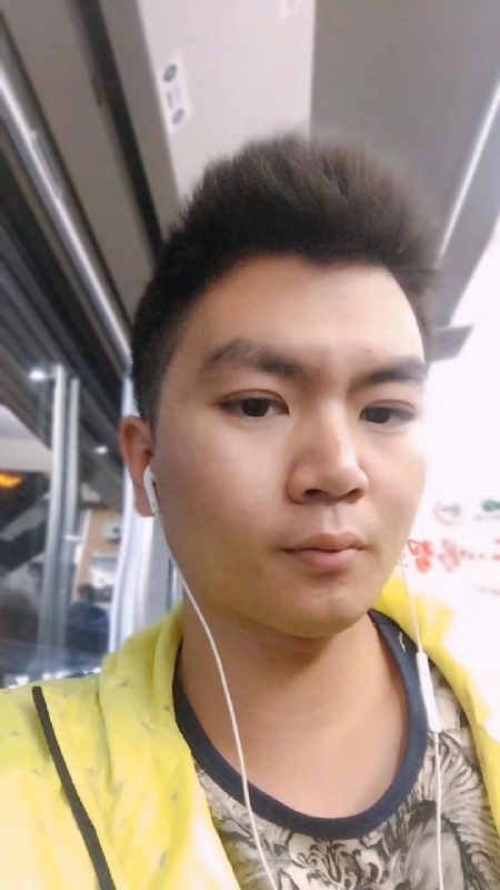 瑞泽的第一张照片--日照相亲服务中心