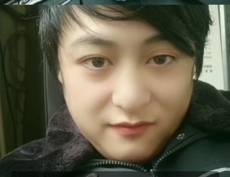 小玮的第一张照片--日照相亲服务中心