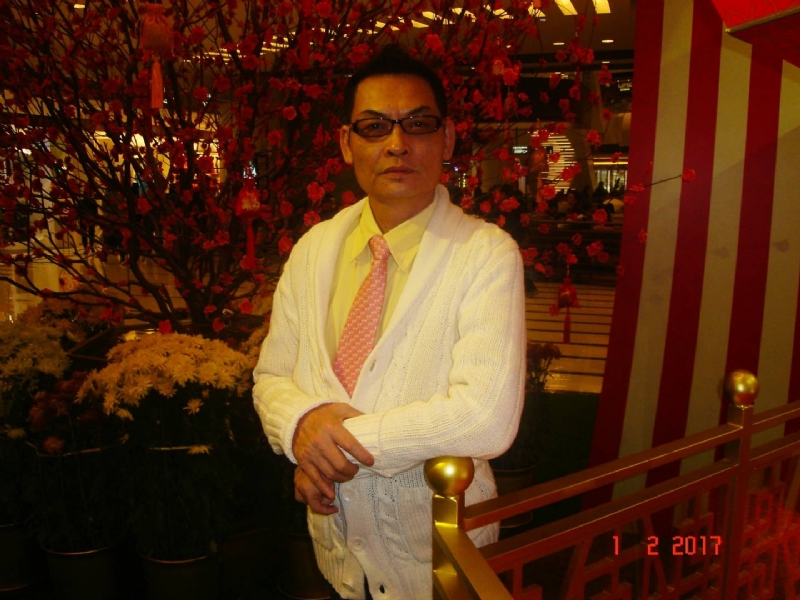 sun的第三张照片--日照相亲服务中心