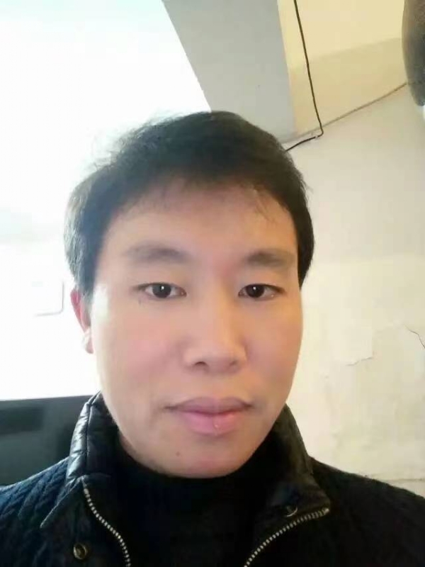 擎天柱的第三张照片--日照相亲服务中心