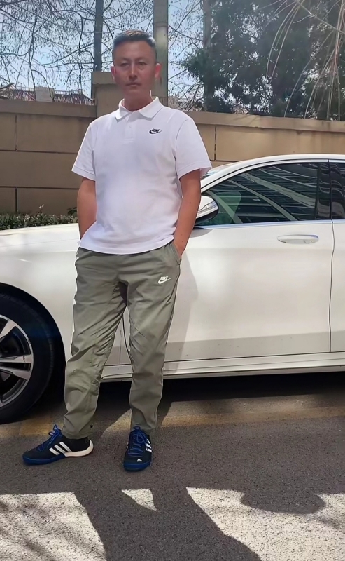 撕心裂肺的第一张照片--日照相亲服务中心