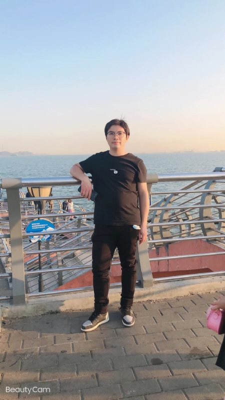 陆迅的第一张照片--日照相亲服务中心