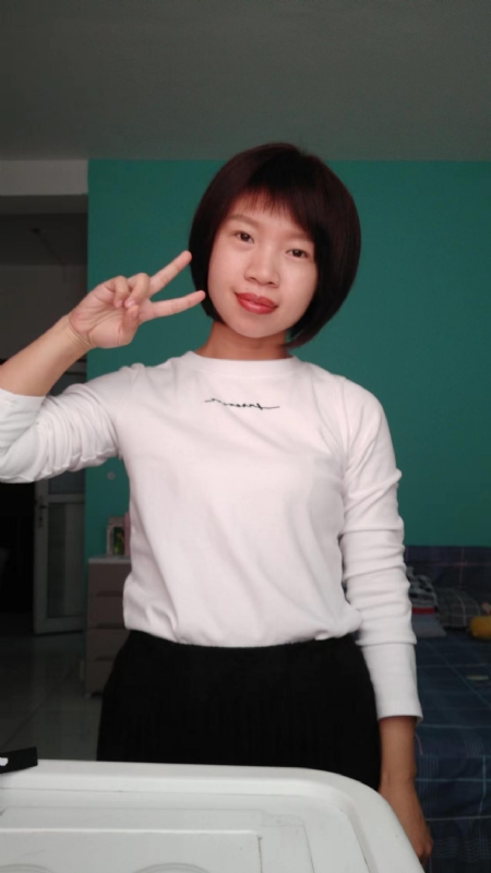 向日葵的第一张照片--日照相亲服务中心