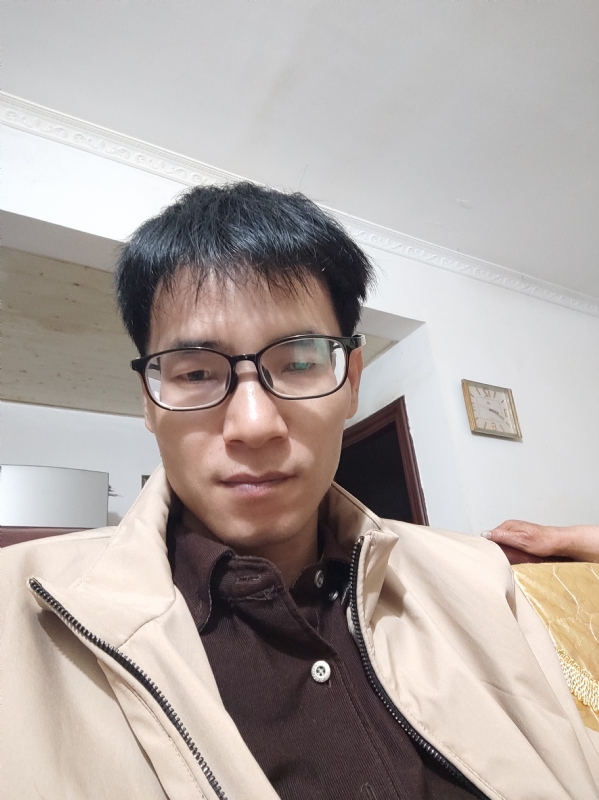 杨一凡的第一张照片--日照相亲服务中心