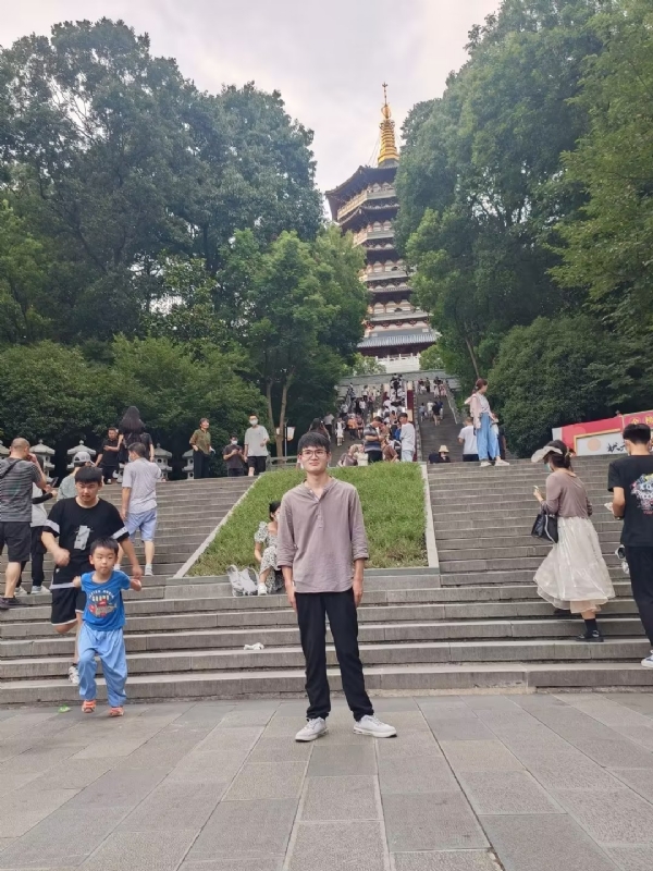 阳光男孩的第五张照片--日照相亲服务中心