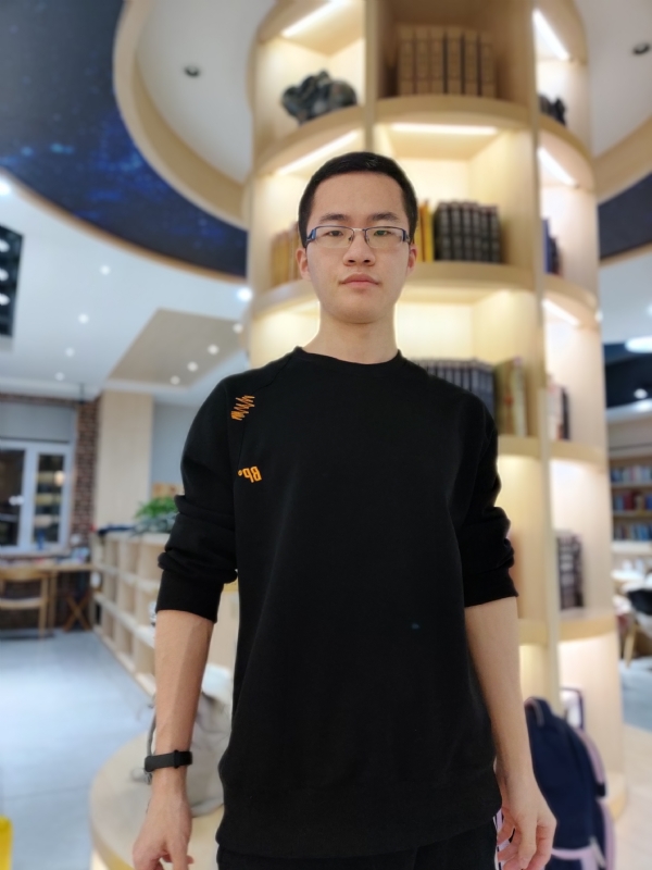 轩墨的第一张照片--日照相亲服务中心
