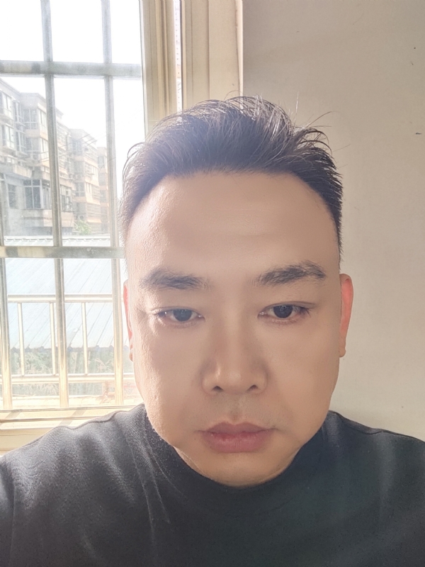 爱人先爱己的第一张照片--日照相亲服务中心