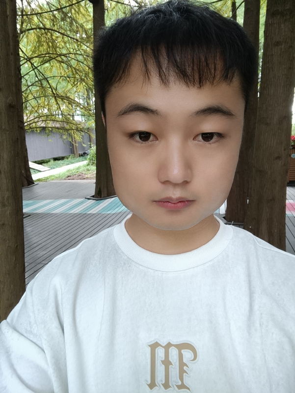 故人似的第一张照片--日照相亲服务中心
