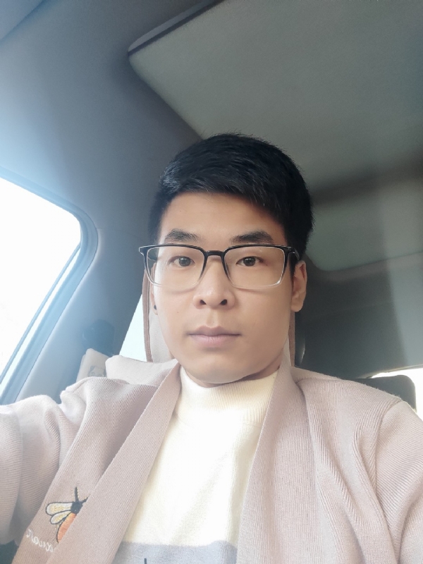 小奕的第一张照片--日照相亲服务中心