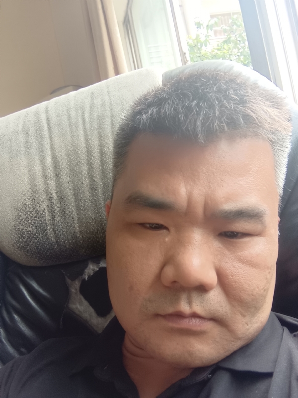路人的第一张照片--日照相亲服务中心