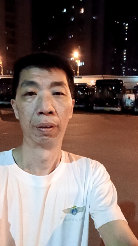 小丑的第一张照片--日照相亲服务中心