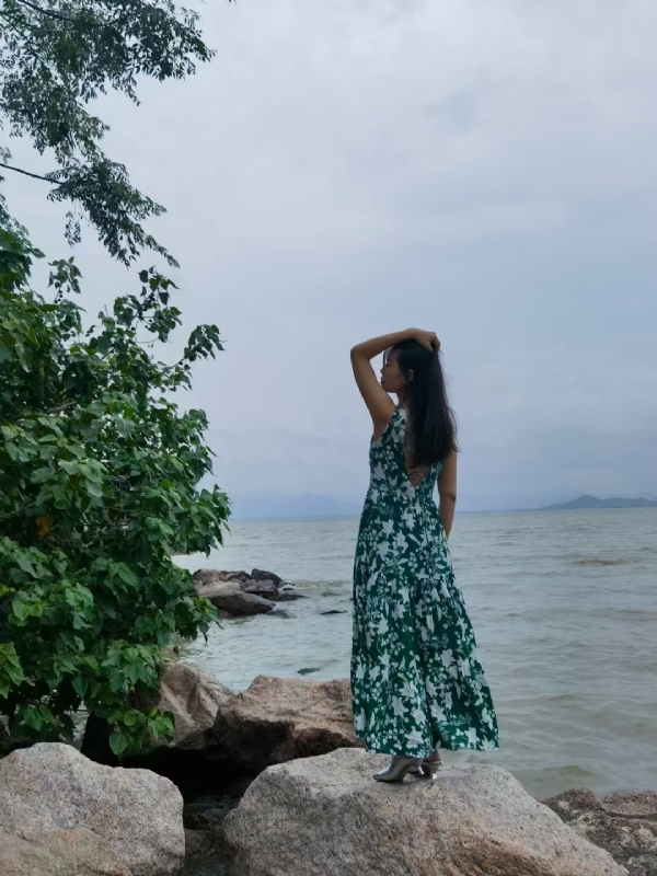 甜以待人的第四张照片--日照相亲服务中心