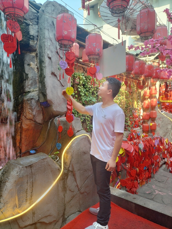 时间不语的第二张照片--日照相亲服务中心