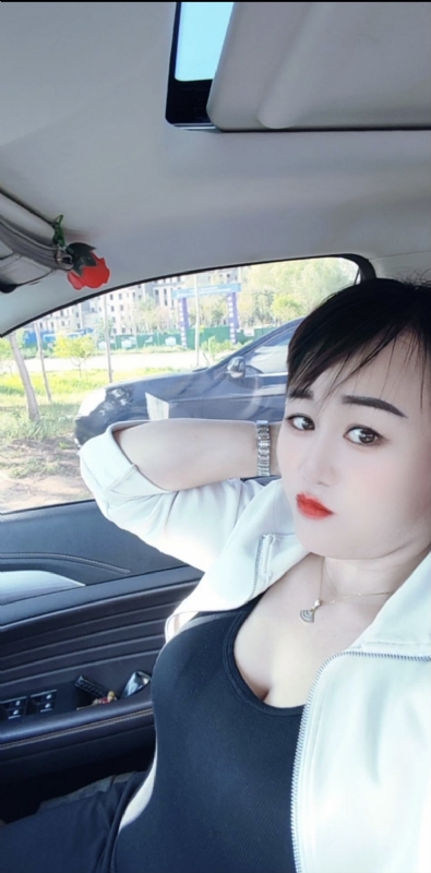 王芳燕的第七张照片--日照相亲服务中心