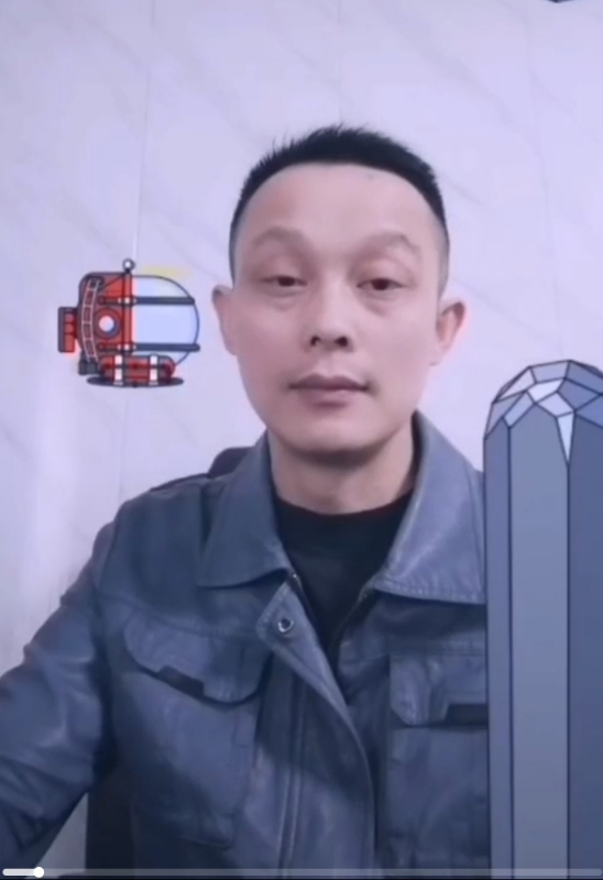 易进的第三张照片--日照相亲服务中心