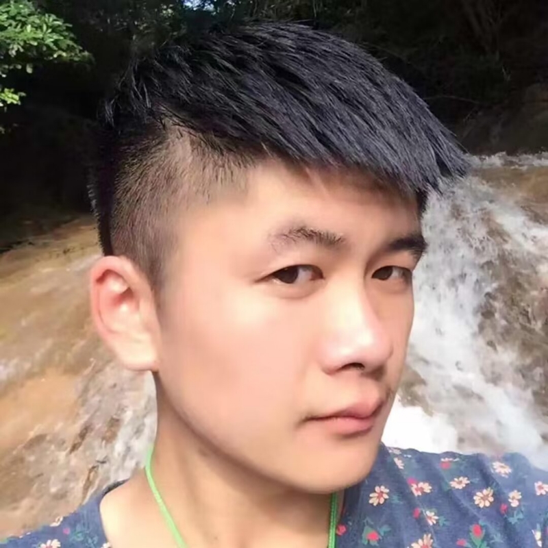 微笑的第一张照片--日照相亲服务中心