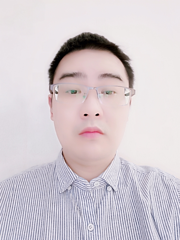 Simon的第一张照片--日照相亲服务中心