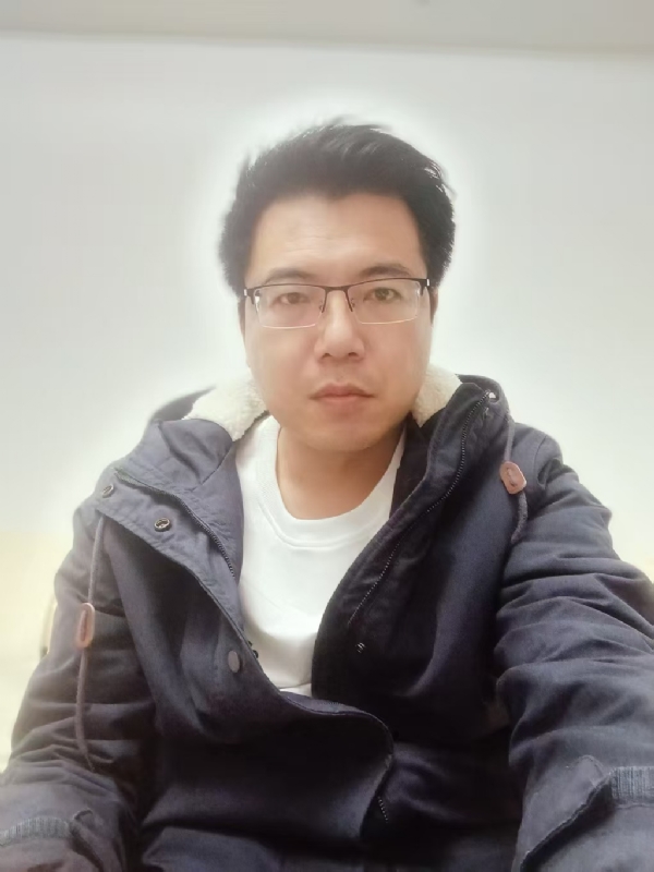 大哥哥的第一张照片--日照相亲服务中心