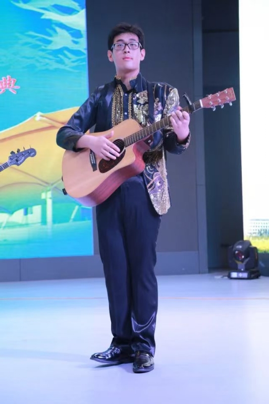 一叶知秋ZG的第一张照片--日照相亲服务中心