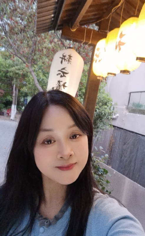 伊伊的第一张照片--日照相亲服务中心