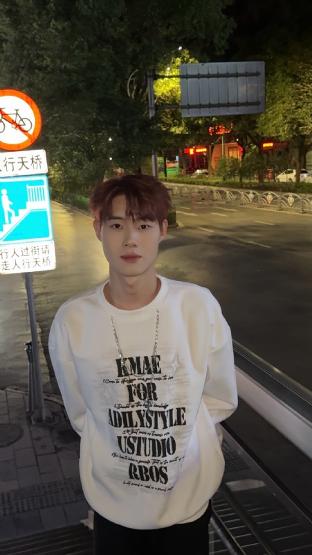 与宇的第一张照片--日照相亲服务中心