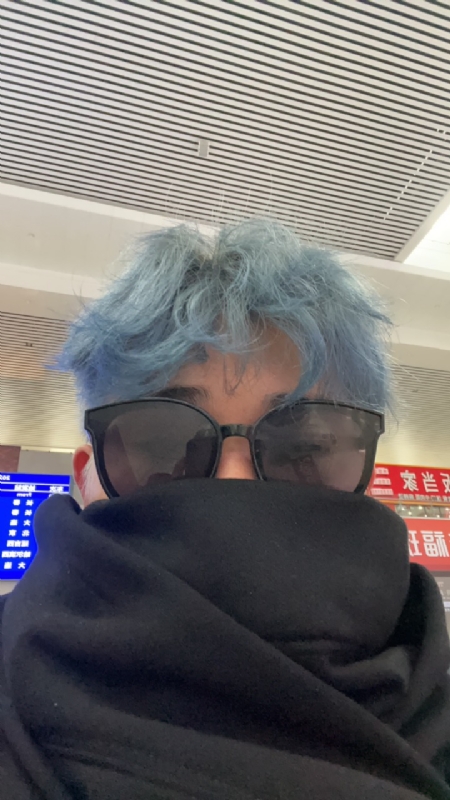 平行线的第一张照片--日照相亲服务中心