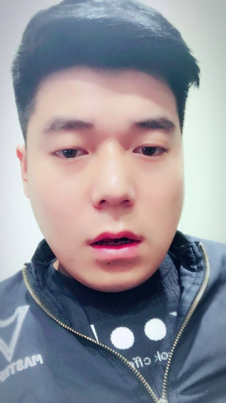 风向决定发型的第一张照片--日照相亲服务中心