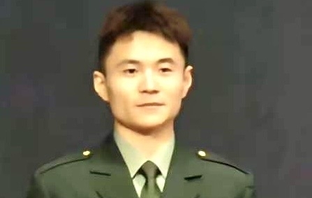 两年又三年的第一张照片--日照相亲服务中心