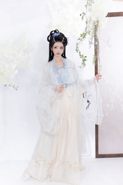 航空女乘务员三级