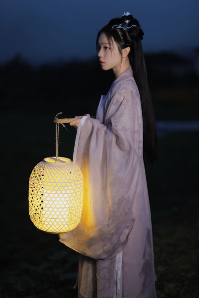 成人精品一区二区三区四区