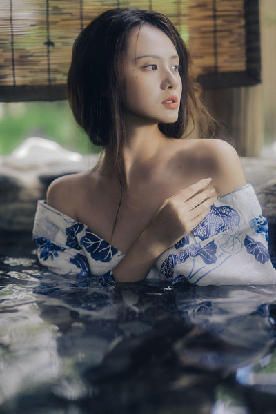 丰满的年轻搜子在线观看