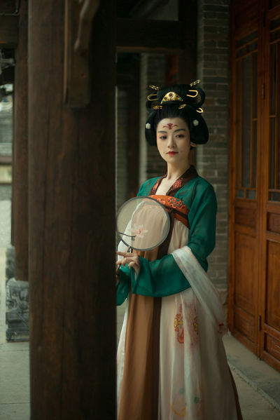 色婷婷一区二区三区四区五区